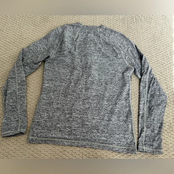 Lululemon Surge Long Sleeve Henley
Space Dye Camo Black Dark Slate
Size Small - Picture 8 of 9